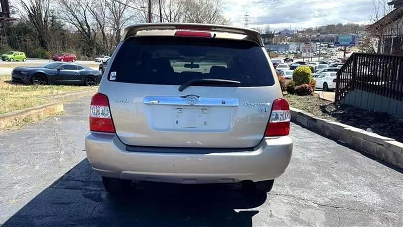 Toyota Highlander Hybrid Limited 2WD 2006