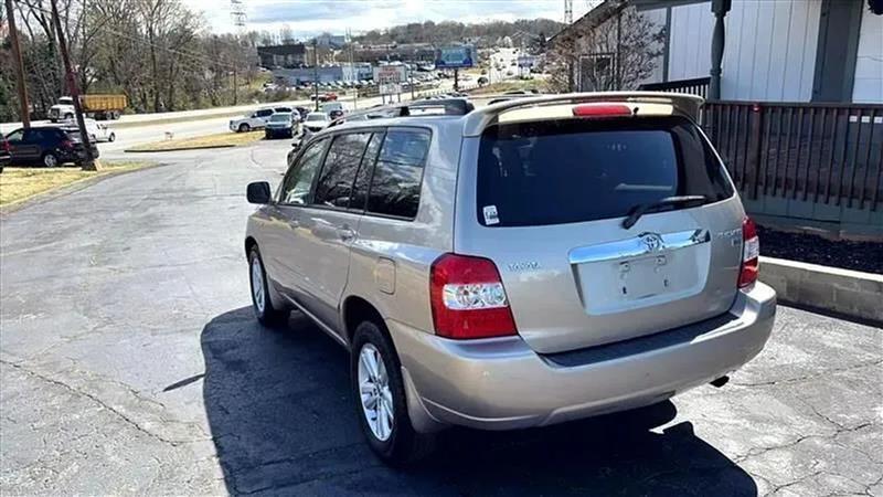 Toyota Highlander Hybrid Limited 2WD 2006