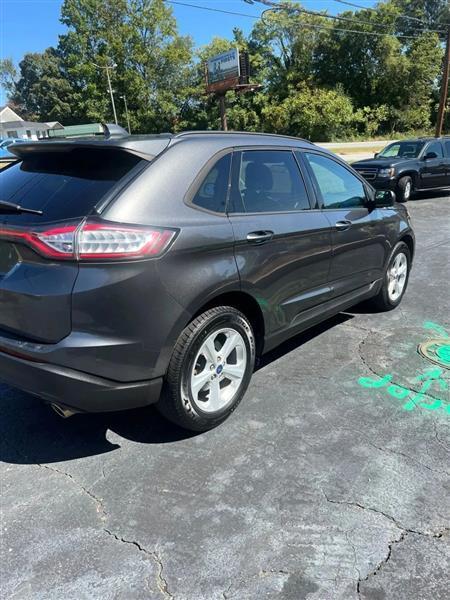 Ford Edge SE FWD 2015