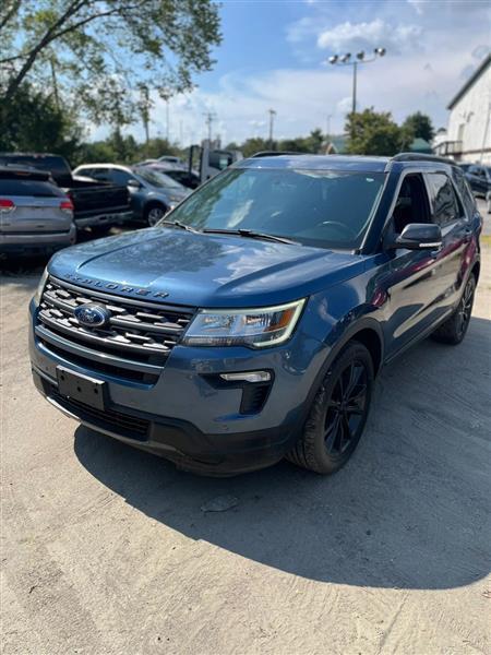 Ford Explorer XLT 4WD 2018