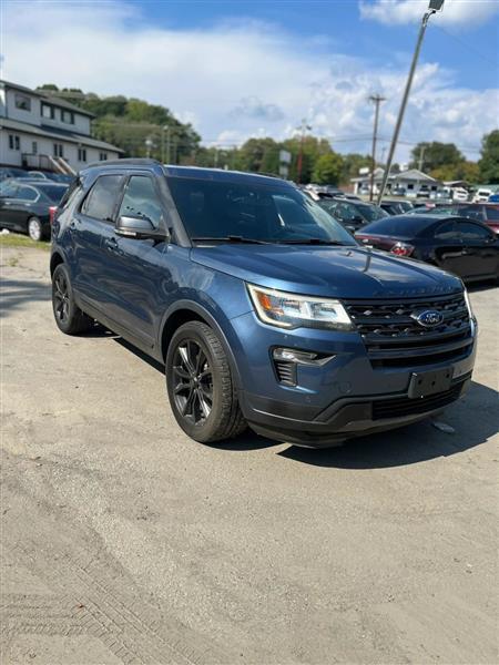 Ford Explorer XLT 4WD 2018