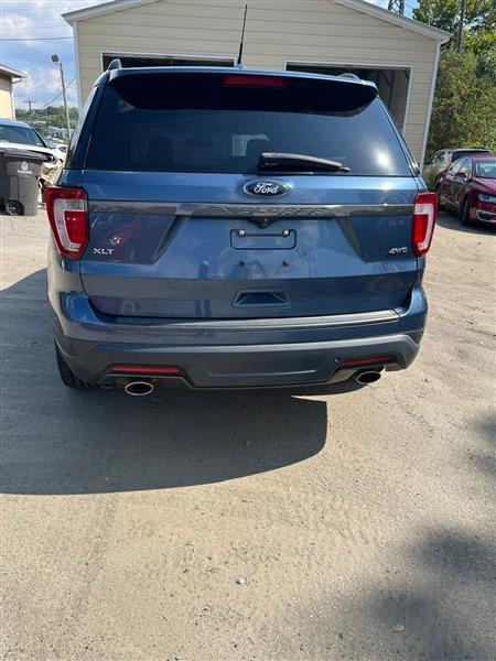 Ford Explorer XLT 4WD 2018