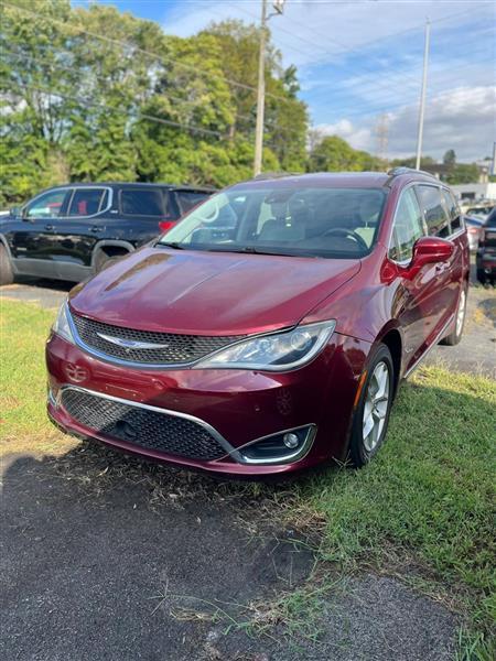 Chrysler Pacifica Touring-L Plus 2019