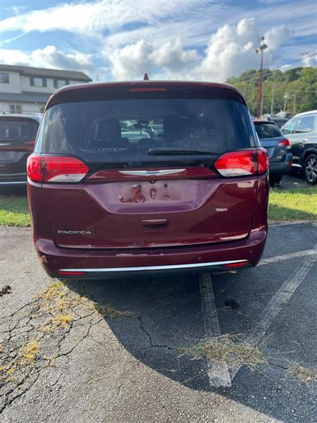 Chrysler Pacifica Touring-L Plus 2019