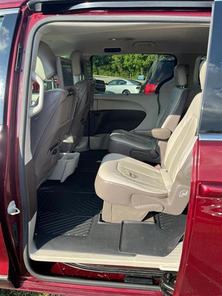 Chrysler Pacifica Touring-L Plus 2019