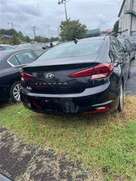 Hyundai Elantra Limited 2020