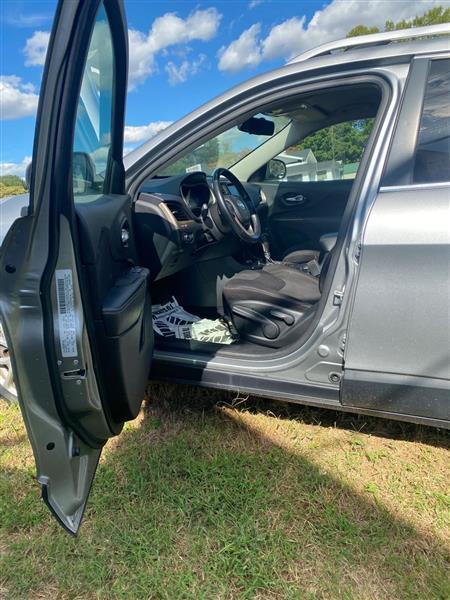 Jeep Cherokee Latitude 4WD 2015