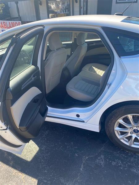 Ford Fusion S 2018