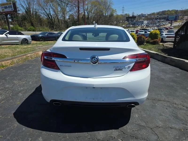 Buick Regal Turbo FWD 2016