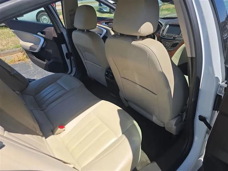 Buick Regal Turbo FWD 2016