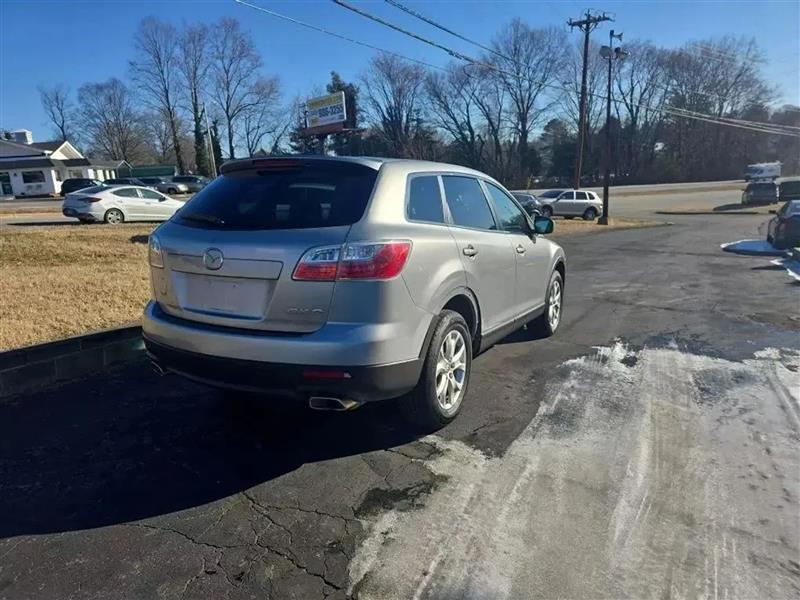 Mazda CX-9 Touring 2011