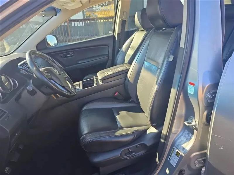 Mazda CX-9 Touring 2011