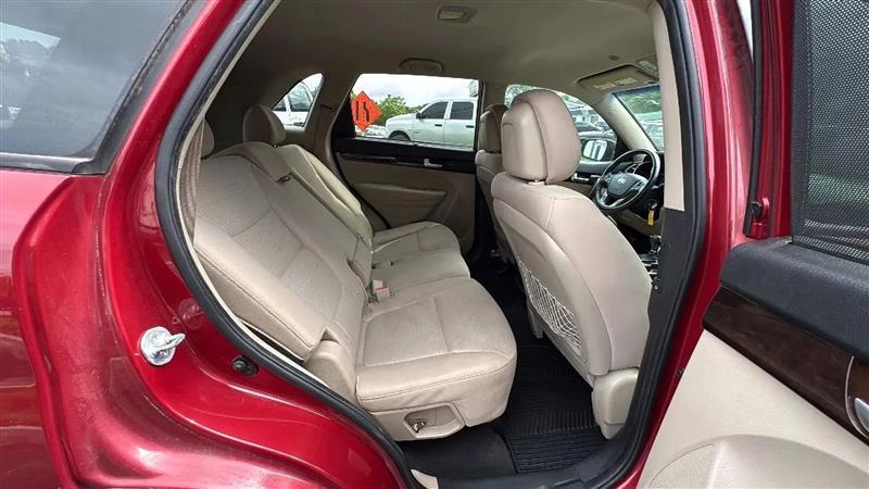 Kia Sorento LX 2WD 2014