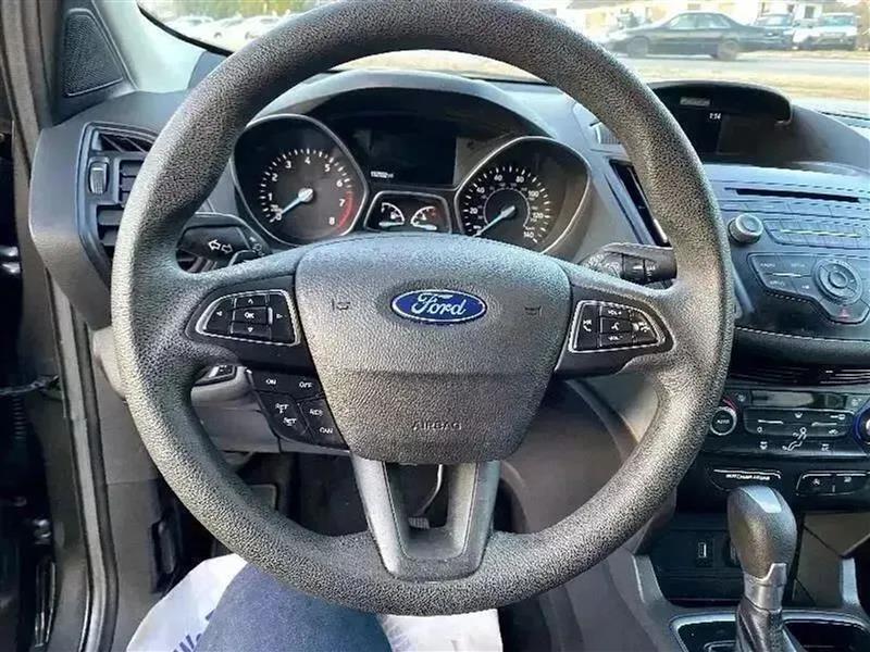 Ford Escape SE FWD 2017