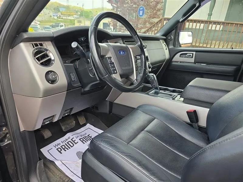 Ford Expedition Limited 4WD 2017