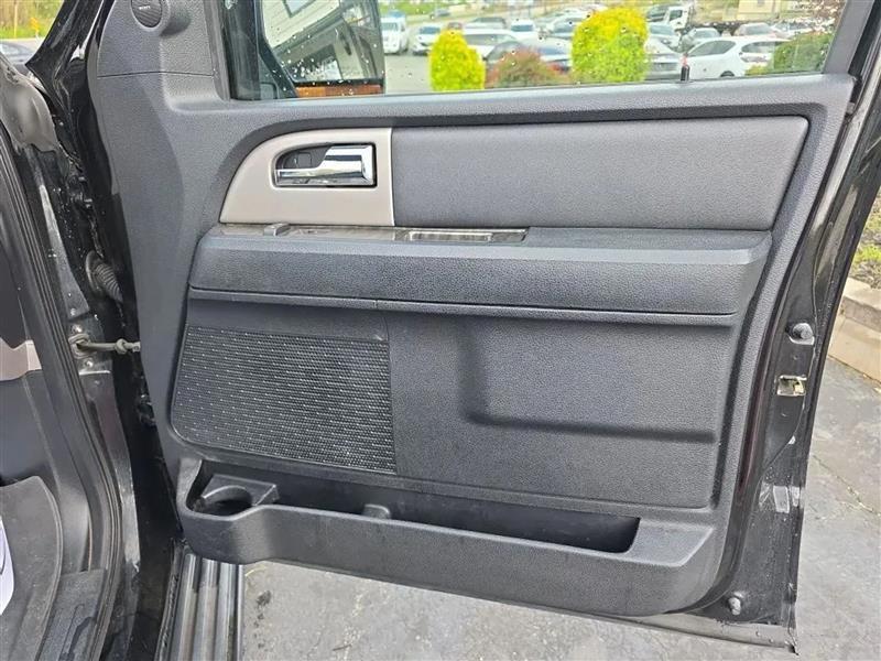 Ford Expedition Limited 4WD 2017