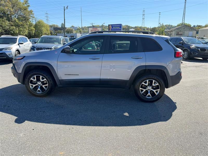 Jeep Cherokee Latitude 4WD 2014