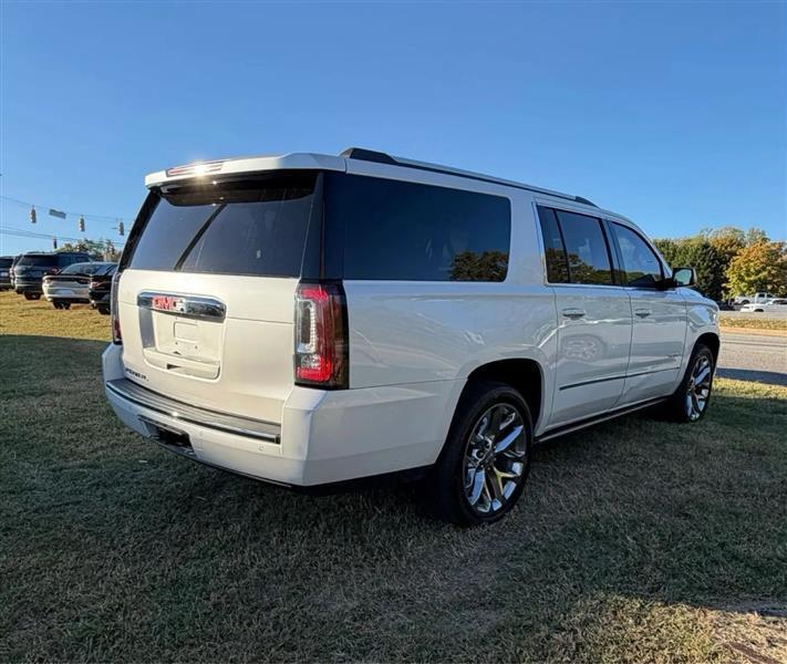 GMC Yukon XL Denali 4WD 2016