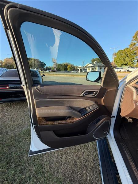 GMC Yukon XL Denali 4WD 2016
