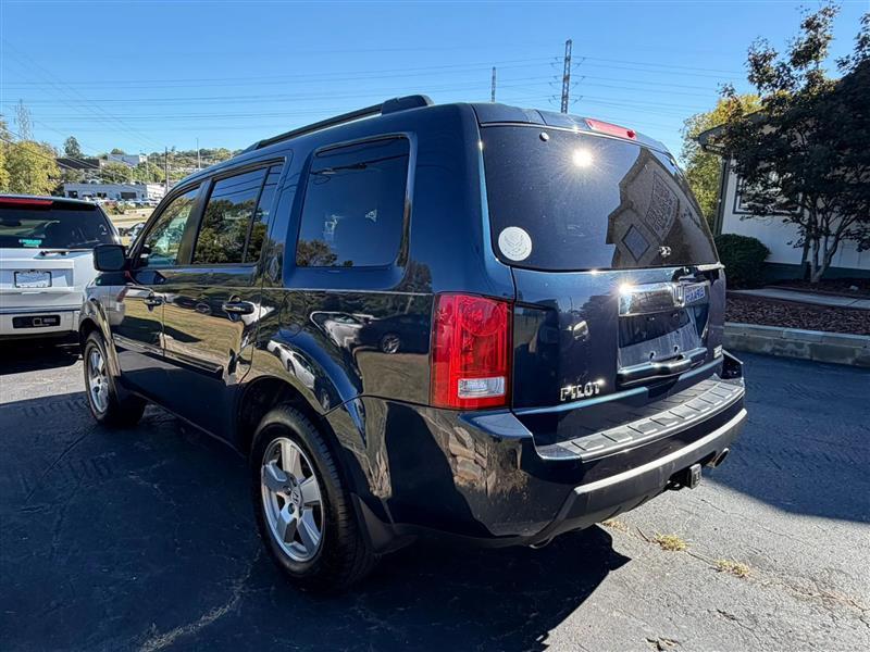 Honda Pilot EX 2WD 5-Spd AT 2011