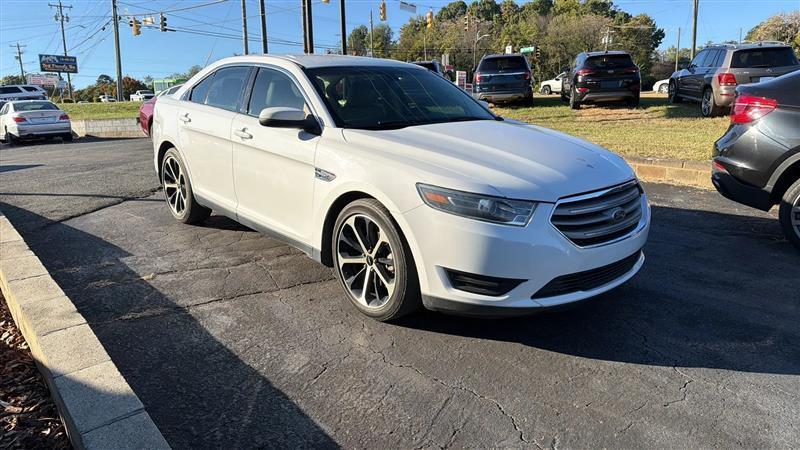 Ford Taurus SEL FWD 2016
