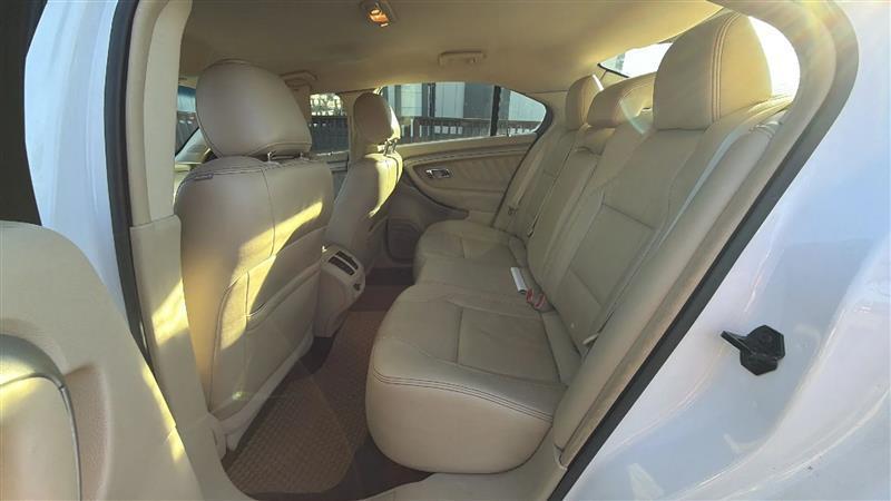 Ford Taurus SEL FWD 2016