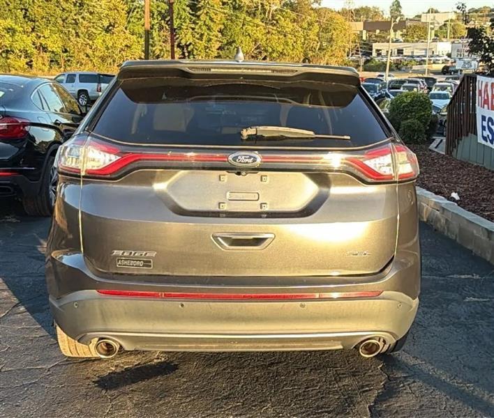 Ford Edge SEL FWD 2016