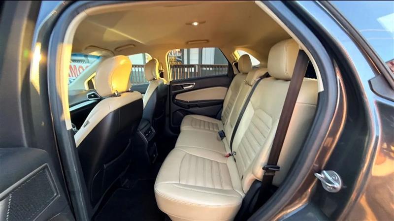 Ford Edge SEL FWD 2016
