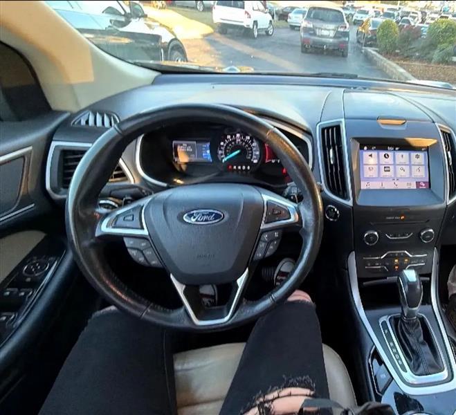 Ford Edge SEL FWD 2016