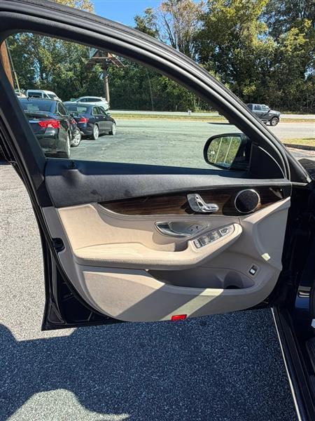 Mercedes-Benz C-Class C300 Sedan 2016