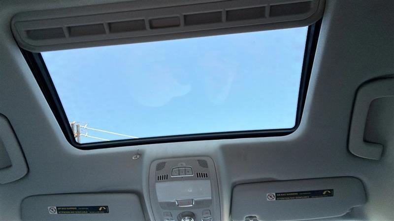 Audi A4 2.0T Sedan quattro Tiptronic 2015