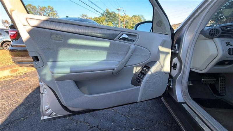Mercedes-Benz C-Class C230 Sport Sedan 2004