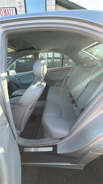 Mercedes-Benz C-Class C230 Sport Sedan 2004