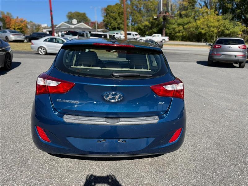 Hyundai Elantra GT A/T 2013