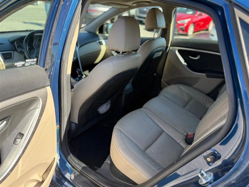 Hyundai Elantra GT A/T 2013