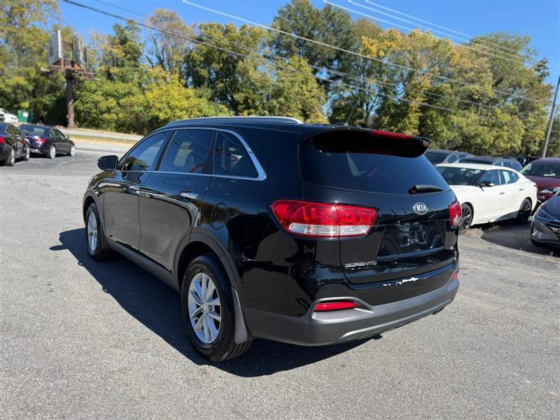 Kia Sorento LX 2WD 2016