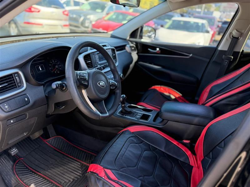 Kia Sorento LX 2WD 2016