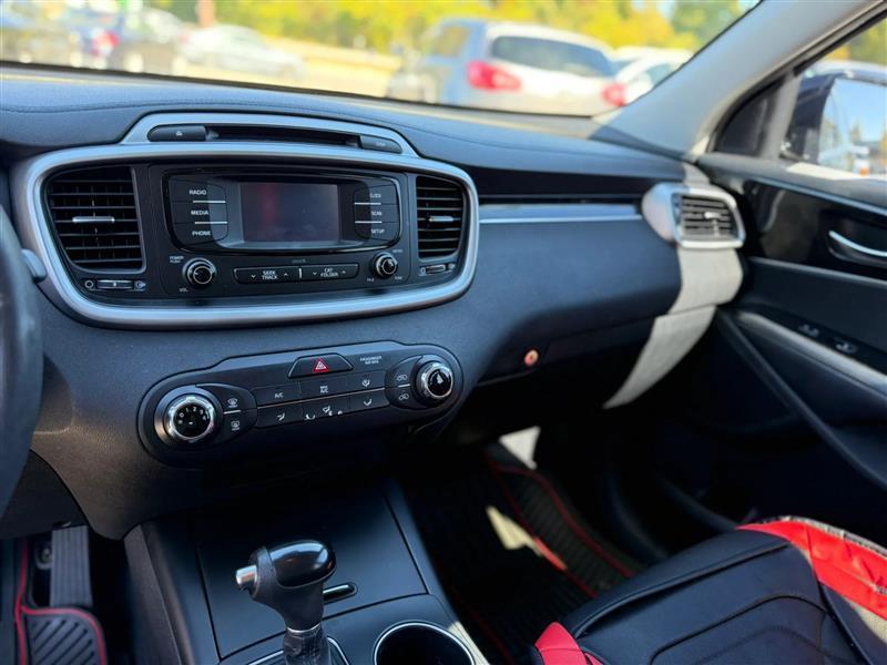 Kia Sorento LX 2WD 2016