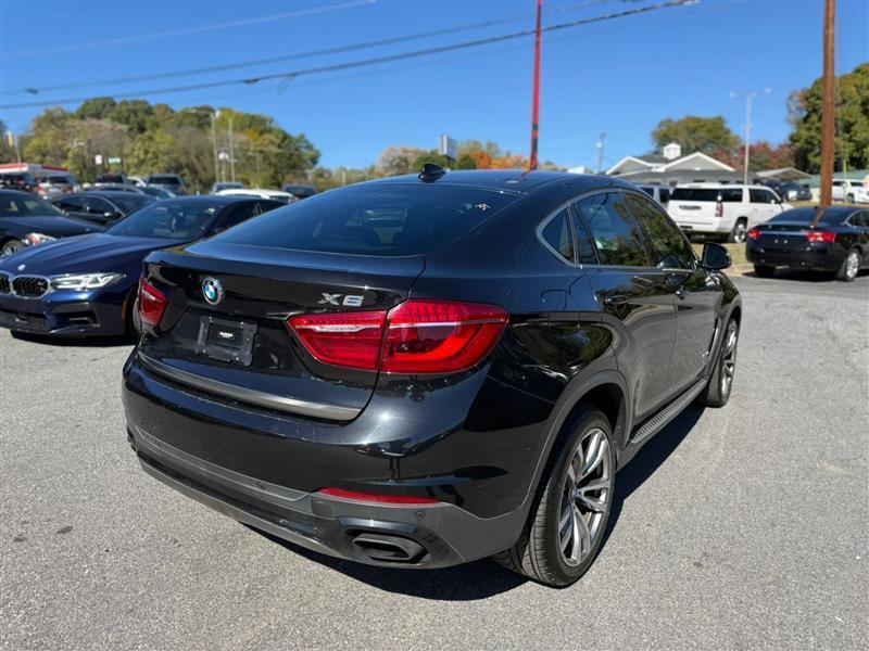 BMW X6 xDrive50i 2016