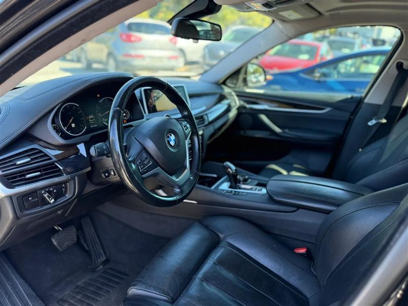 BMW X6 xDrive50i 2016
