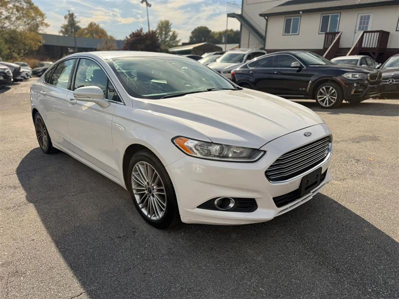 Ford Fusion SE 2014