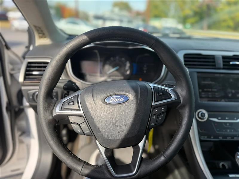 Ford Fusion SE 2014
