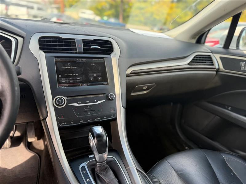 Ford Fusion SE 2014