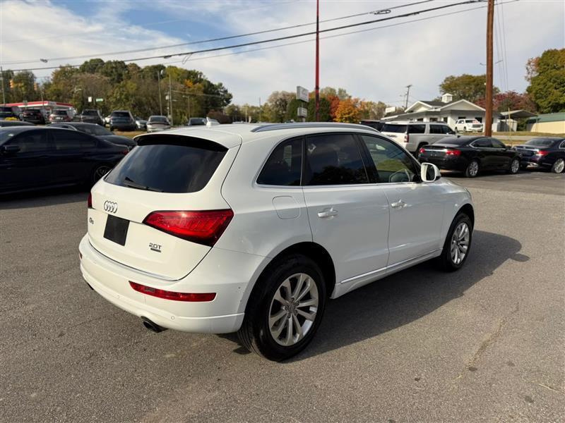 Audi Q5 2.0T Premium Plus quattro 2015