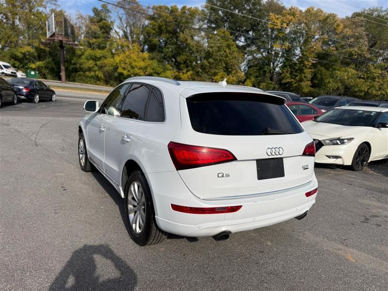Audi Q5 2.0T Premium Plus quattro 2015