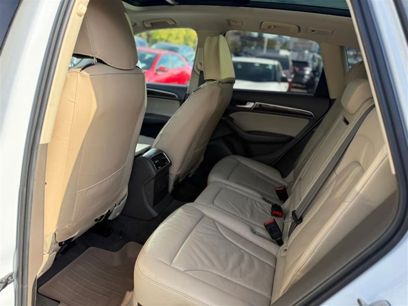 Audi Q5 2.0T Premium Plus quattro 2015