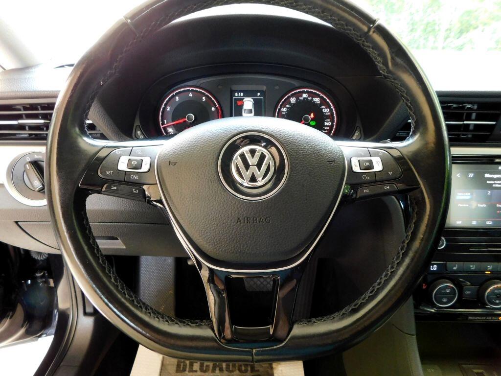 Volkswagen Passat SE 2020