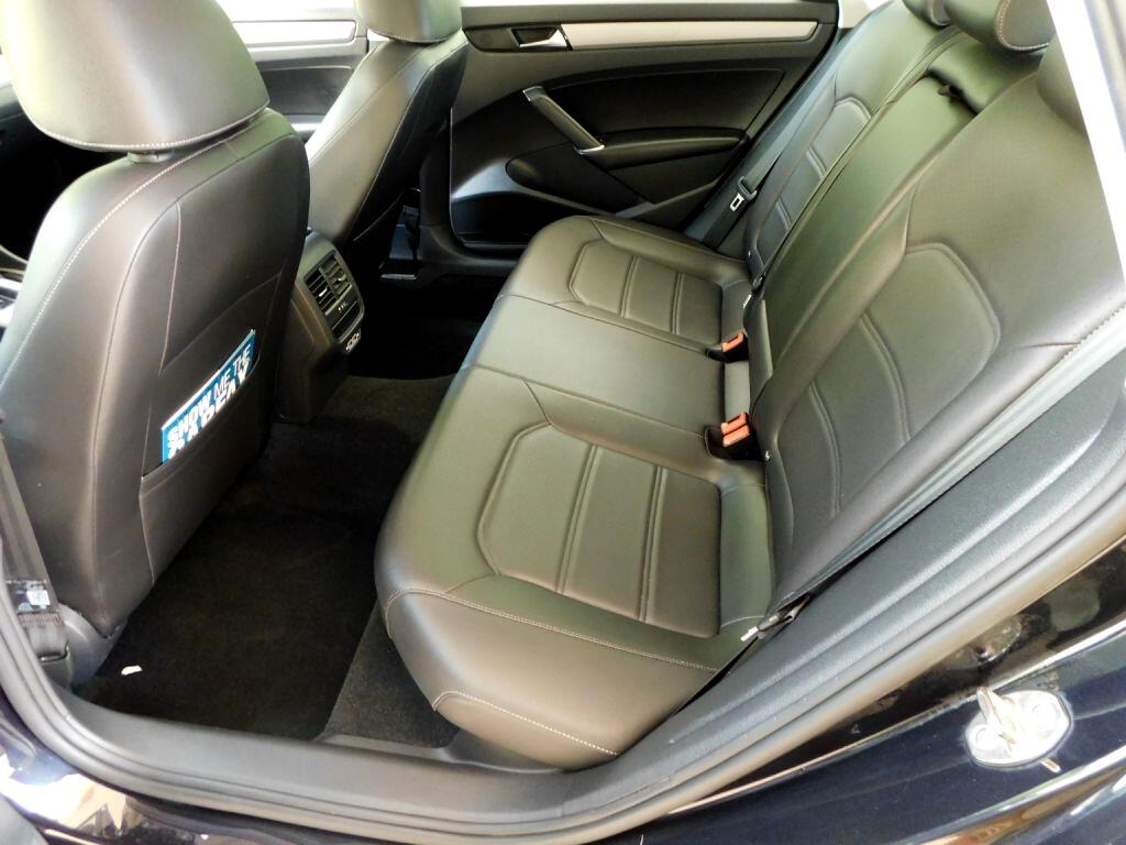 Volkswagen Passat SE 2020