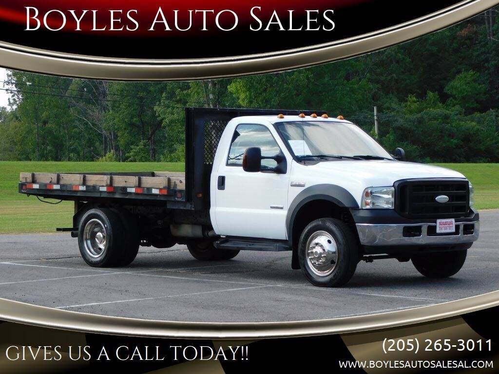 2007 Ford F-550 Regular Cab 2WD DRW