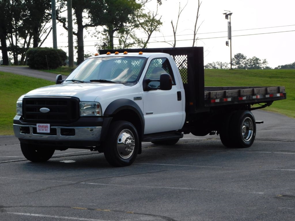 Ford F-550 Regular Cab 2WD DRW 2007